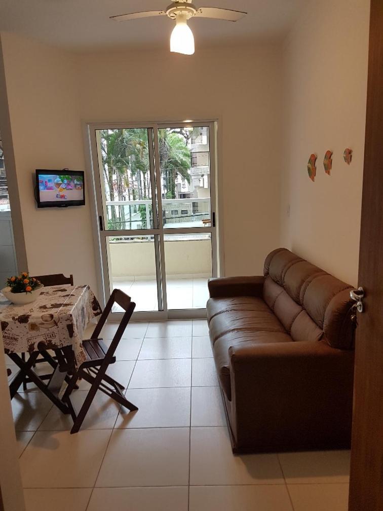 Condominio Newton Ximenes 30 Metros Da Praia Убатуба Стая снимка